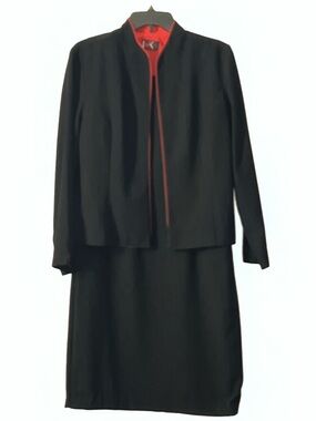 R&K Black Label with Red Accent Petite Two Piece Suit, Size OP